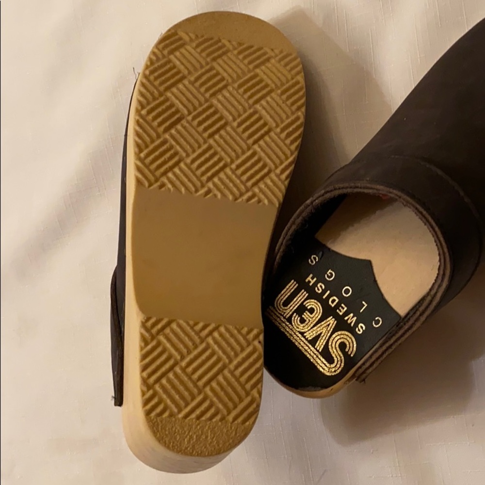 AUTHENTIC SVEN HEELED CLOGS BLACK LEATHER SIZE 7 NEW ⭐️⭐️⭐️⭐️⭐️ - Picture 7 of 12
